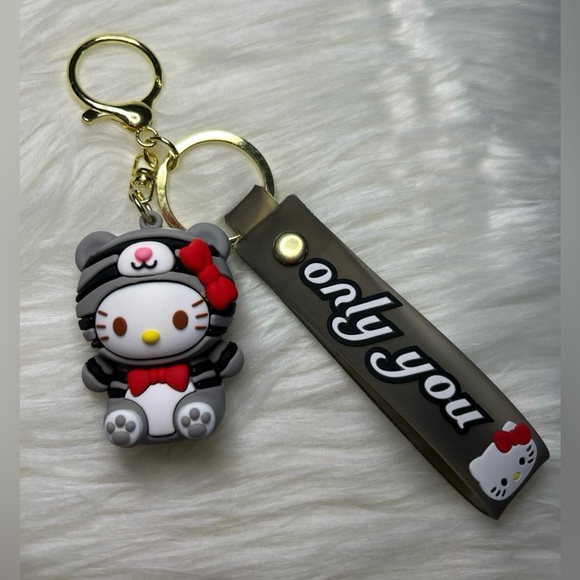 New Hello Kitty Keychain/Wristlet in Striped Tigger Suit - Picture 2 of 3